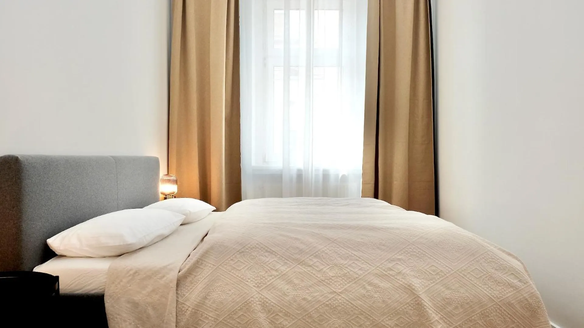 Triple A Apartments Вена 0*,  Австрия