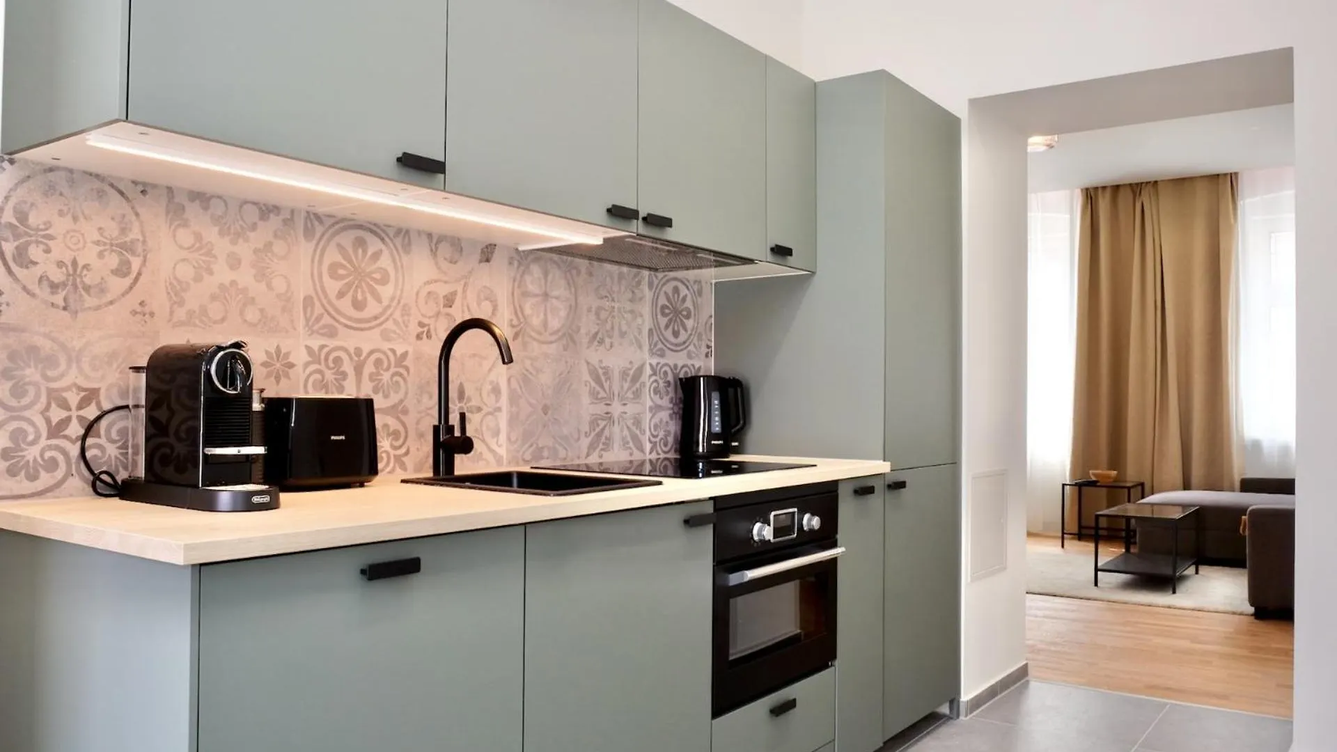 Triple A Apartments Вена